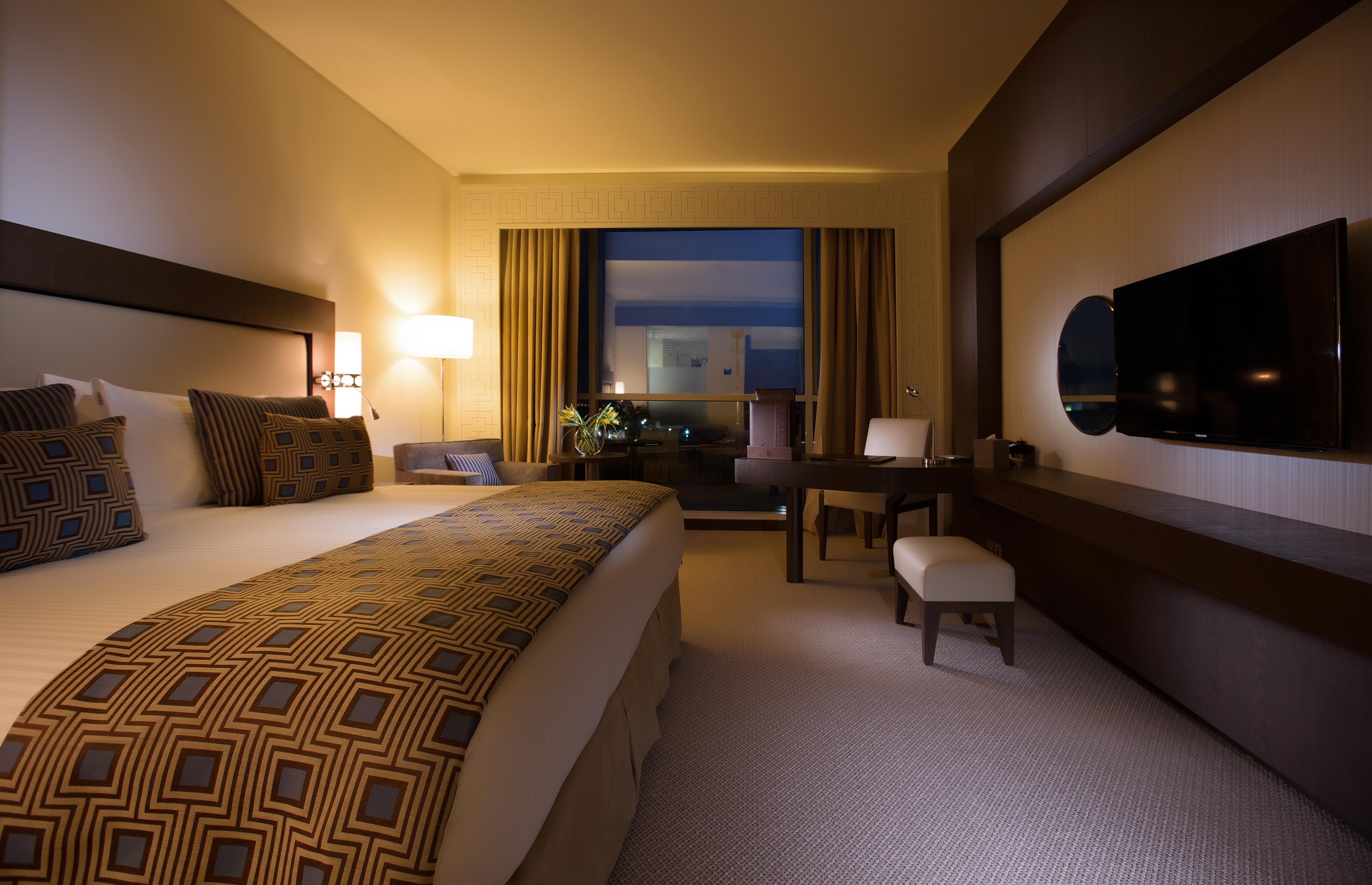 Royal M Hotel Fujairah By Gewan Экстерьер фото A room at the Westin Palace Madrid
